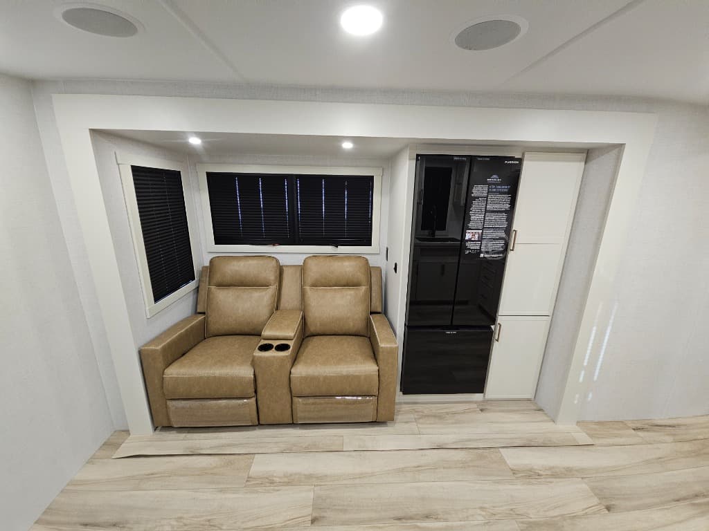 2026 Brinkley RV 2026 Brinkley RV Model I - thumbnail 21