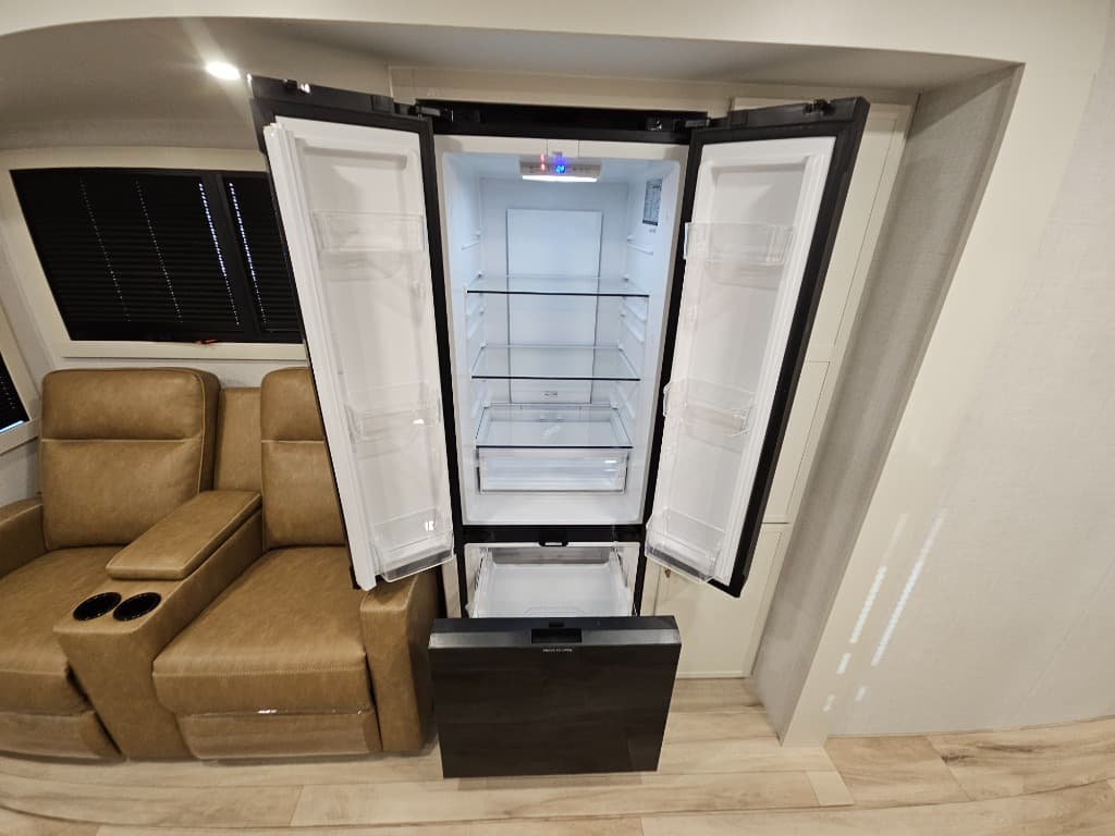 2026 Brinkley RV 2026 Brinkley RV Model I - thumbnail 23