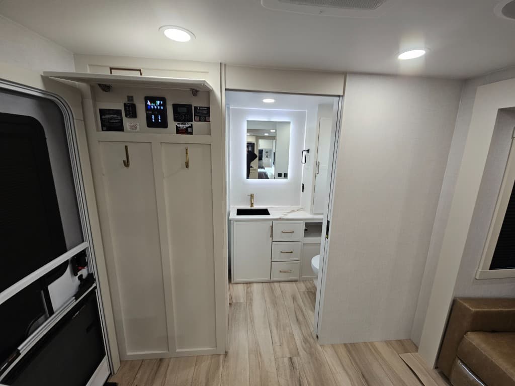 2026 Brinkley RV 2026 Brinkley RV Model I - thumbnail 32