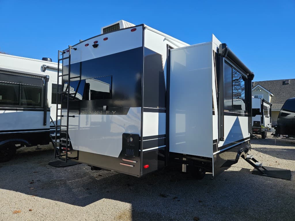 2026 Brinkley RV 2026 Brinkley RV Model Z - thumbnail 2