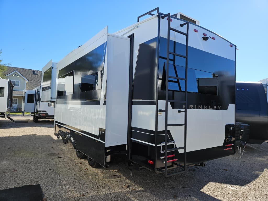 2026 Brinkley RV 2026 Brinkley RV Model Z - thumbnail 4