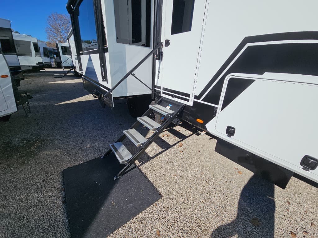 2026 Brinkley RV 2026 Brinkley RV Model Z - thumbnail 49