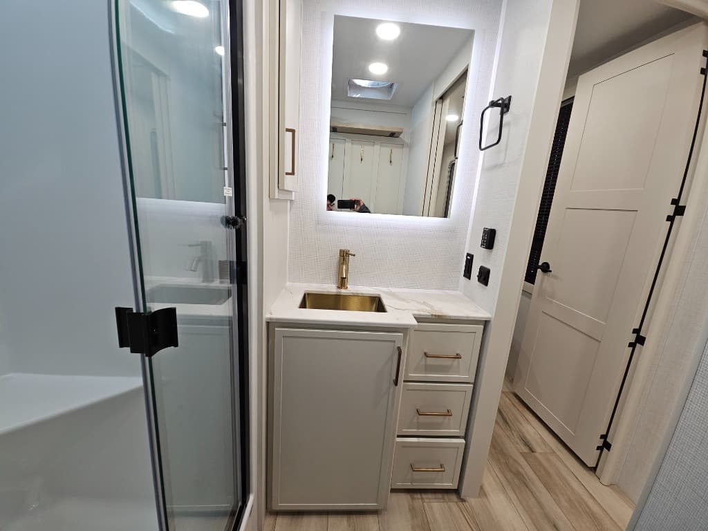 2026 Brinkley RV 2026 Brinkley RV Model I - thumbnail 30