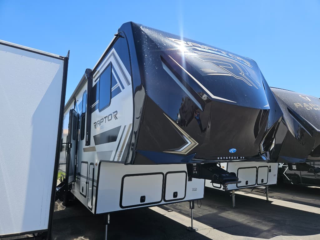 2025 Keystone RV Raptor Carbon Series 310