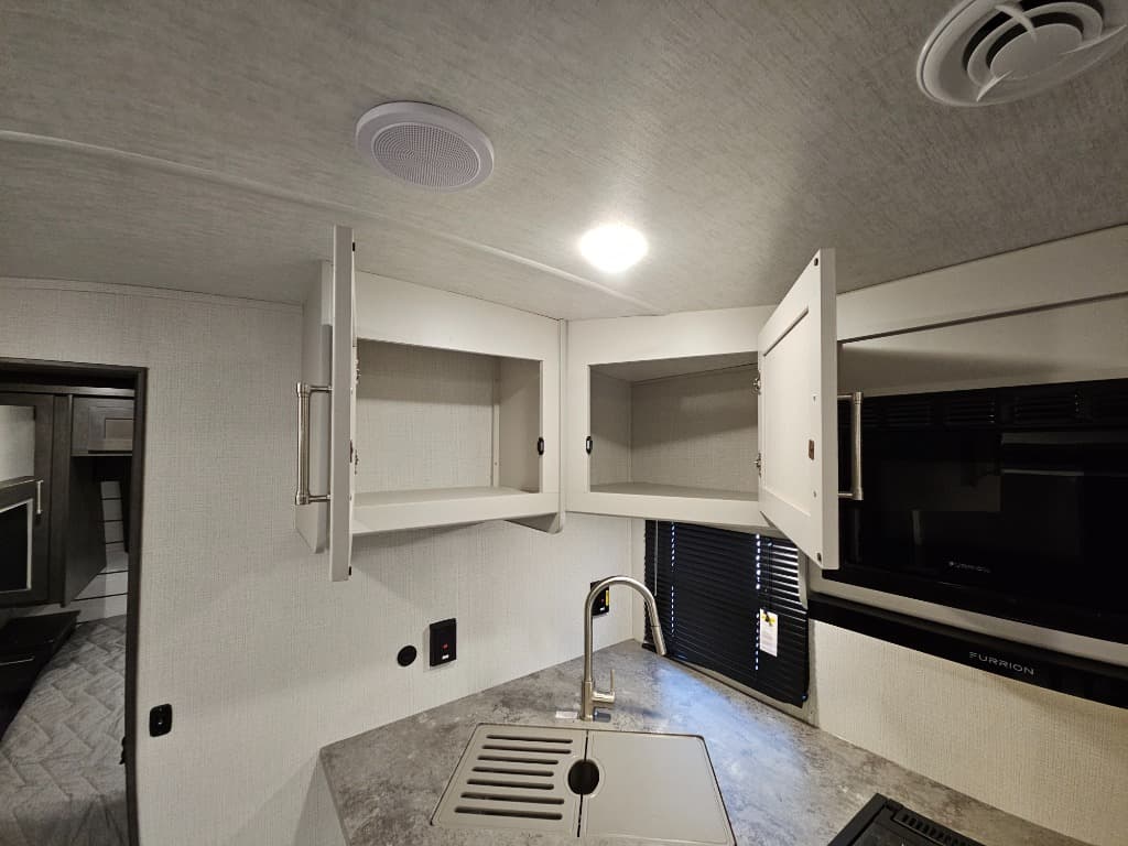 2025 Keystone RV 2025 Keystone RV Keystone Cougar - thumbnail 29