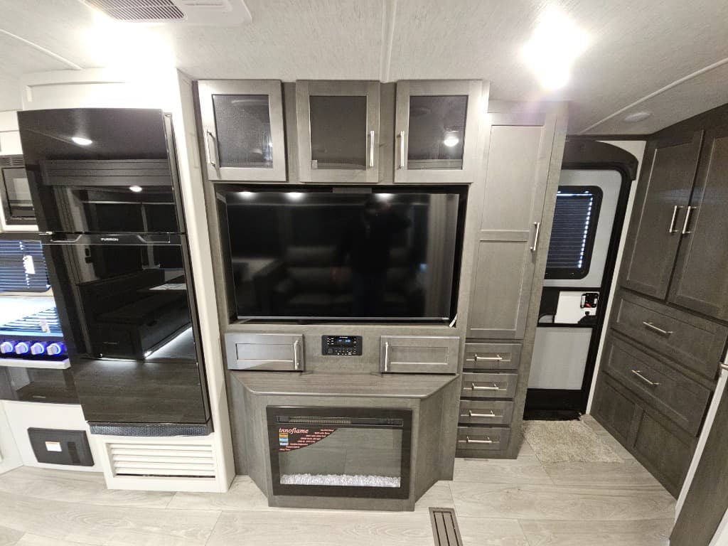 2025 Keystone RV 2025 Keystone RV Keystone Cougar - thumbnail 31