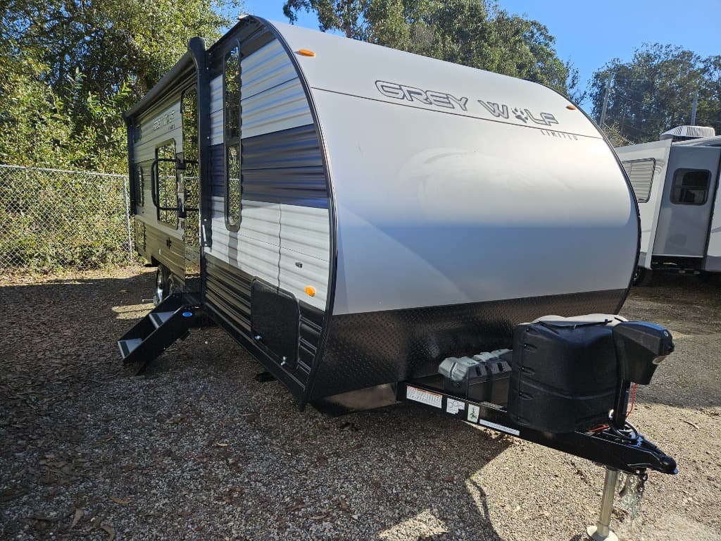 2022 Forest River Cherokee Grey Wolf 23MK