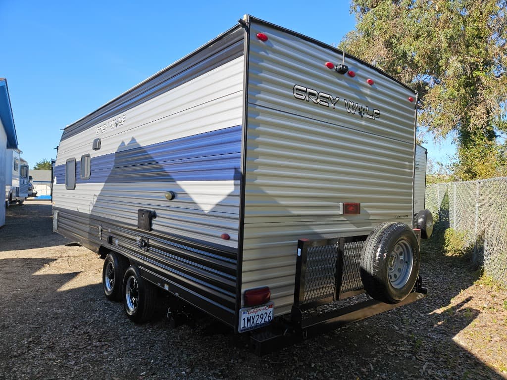 2022 Forest River 2022 Forest River Cherokee Grey Wolf - thumbnail 5