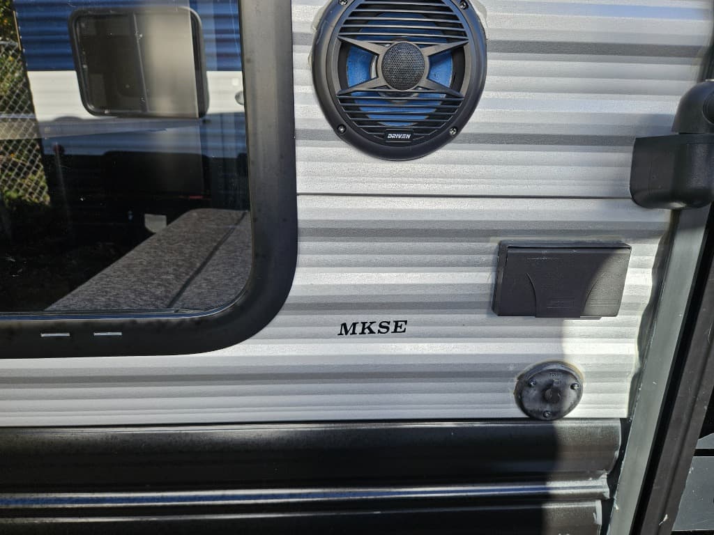 2022 Forest River 2022 Forest River Cherokee Grey Wolf - thumbnail 36