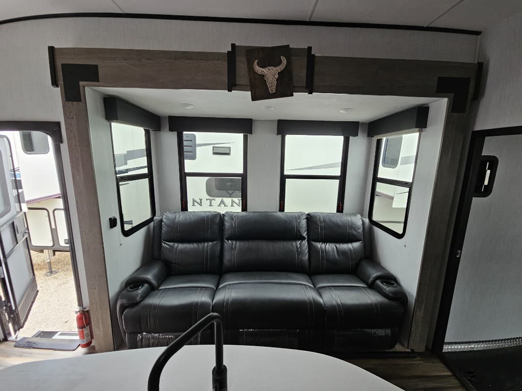 2021 Heartland 2021 Heartland Gravity - thumbnail 10