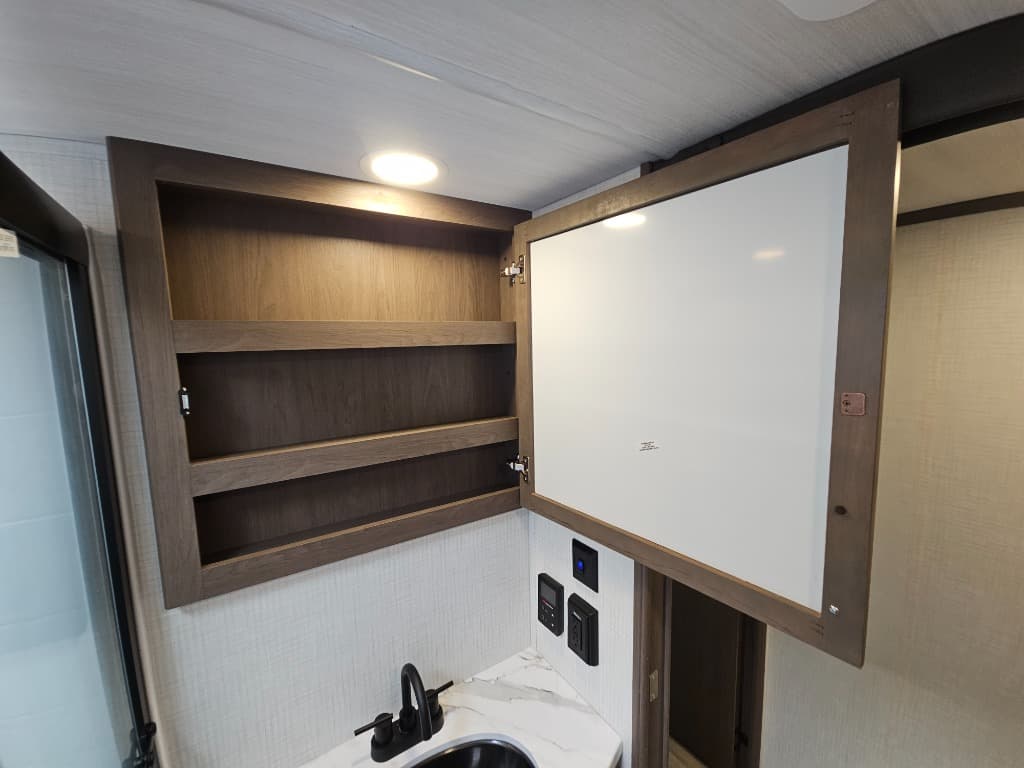 2026 Keystone RV 2026 Keystone RV Cougar Half-Ton - thumbnail 41