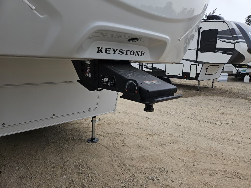 2026 Keystone RV 2026 Keystone RV Cougar Half-Ton - thumbnail 50