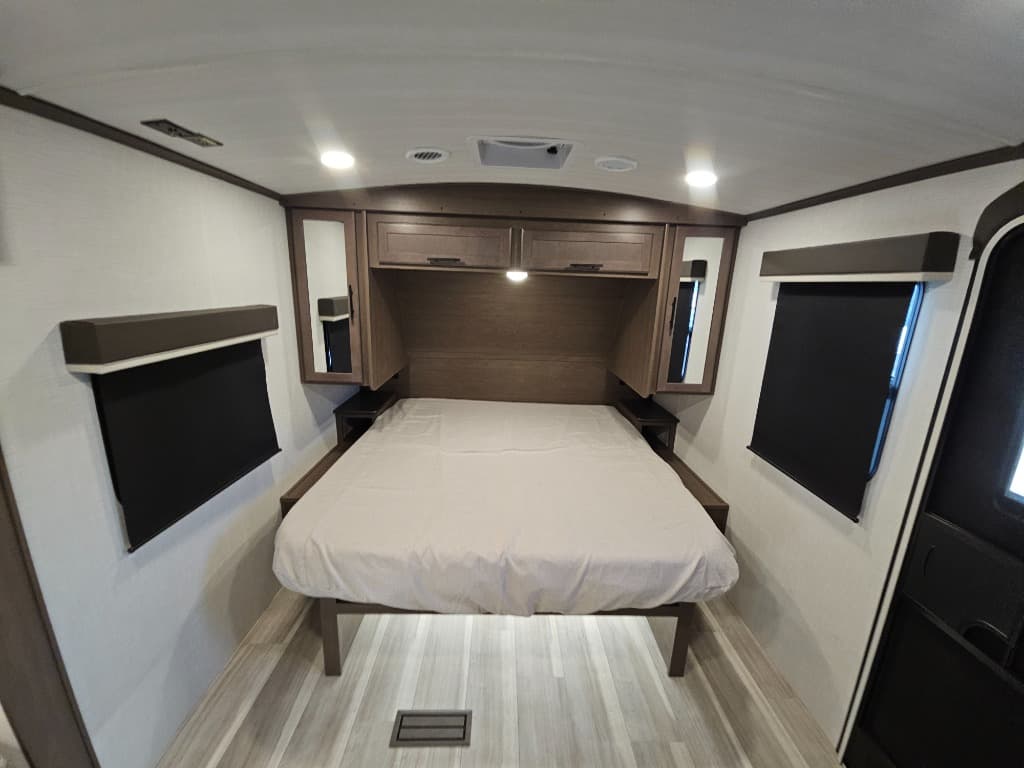 2026 Keystone RV 2026 Keystone RV Cougar Half-Ton - thumbnail 29