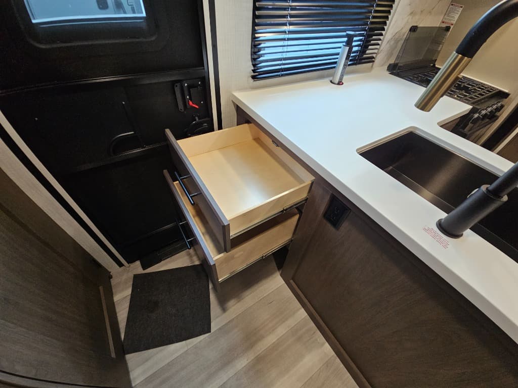 2026 Keystone RV 2026 Keystone RV Cougar Half-Ton - thumbnail 26