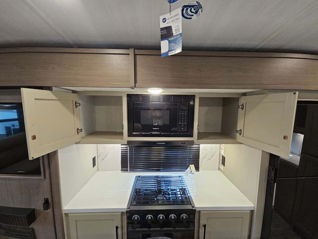 2026 Keystone RV 2026 Keystone RV Cougar Half-Ton - thumbnail 26