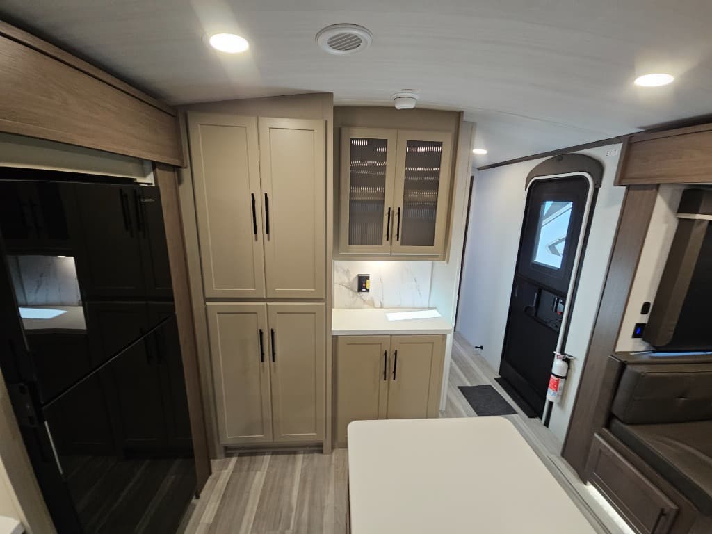 2026 Keystone RV 2026 Keystone RV Cougar Half-Ton - thumbnail 32