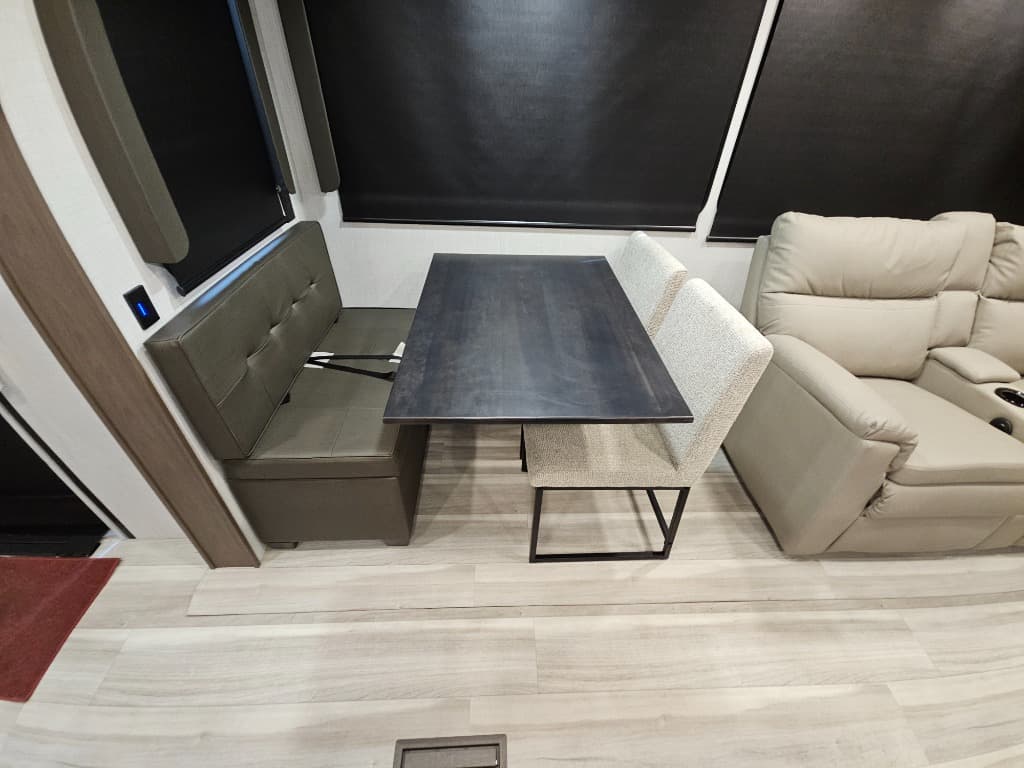 2026 Keystone RV 2026 Keystone RV Cougar - thumbnail 11