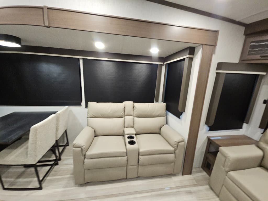 2026 Keystone RV 2026 Keystone RV Cougar - thumbnail 12