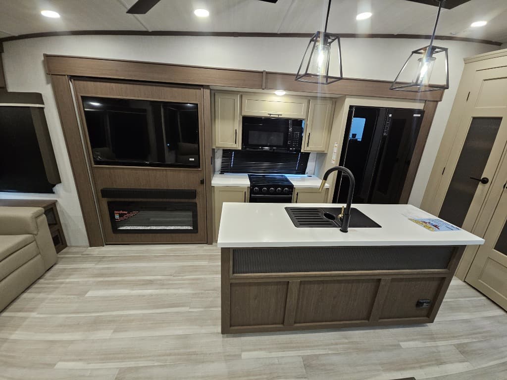 2026 Keystone RV 2026 Keystone RV Cougar - thumbnail 17