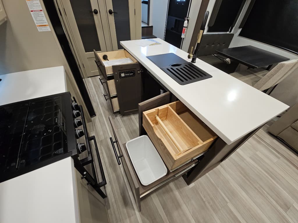 2026 Keystone RV 2026 Keystone RV Cougar - thumbnail 31