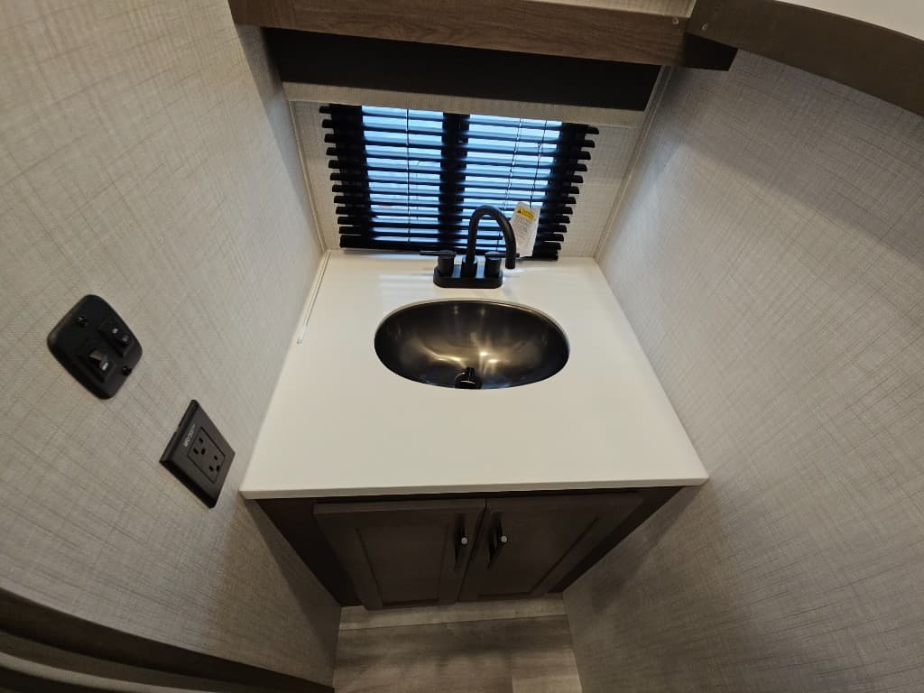 2026 Keystone RV 2026 Keystone RV Keystone Cougar - thumbnail 35