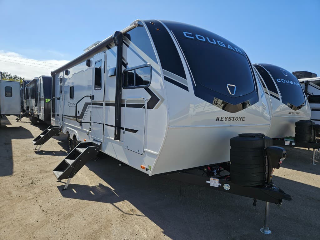 2026 Keystone RV 2026 Keystone RV Cougar Half-Ton - image 1