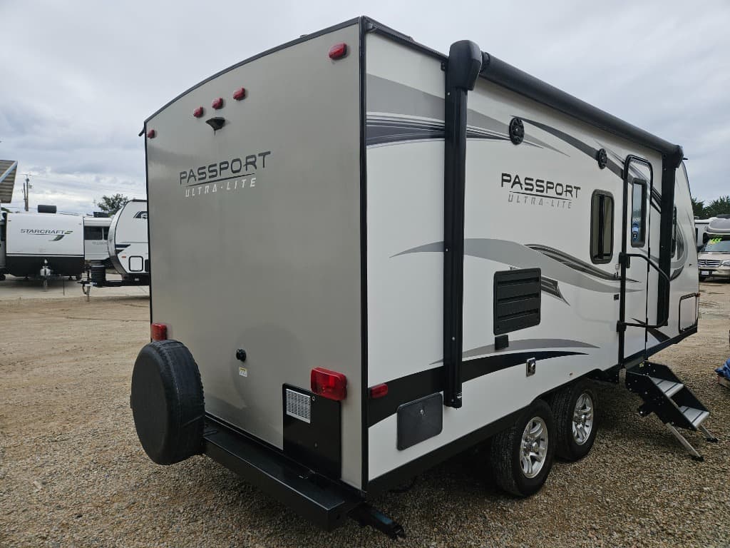 2019 Keystone RV 2019 Keystone RV Passport Express - thumbnail 2