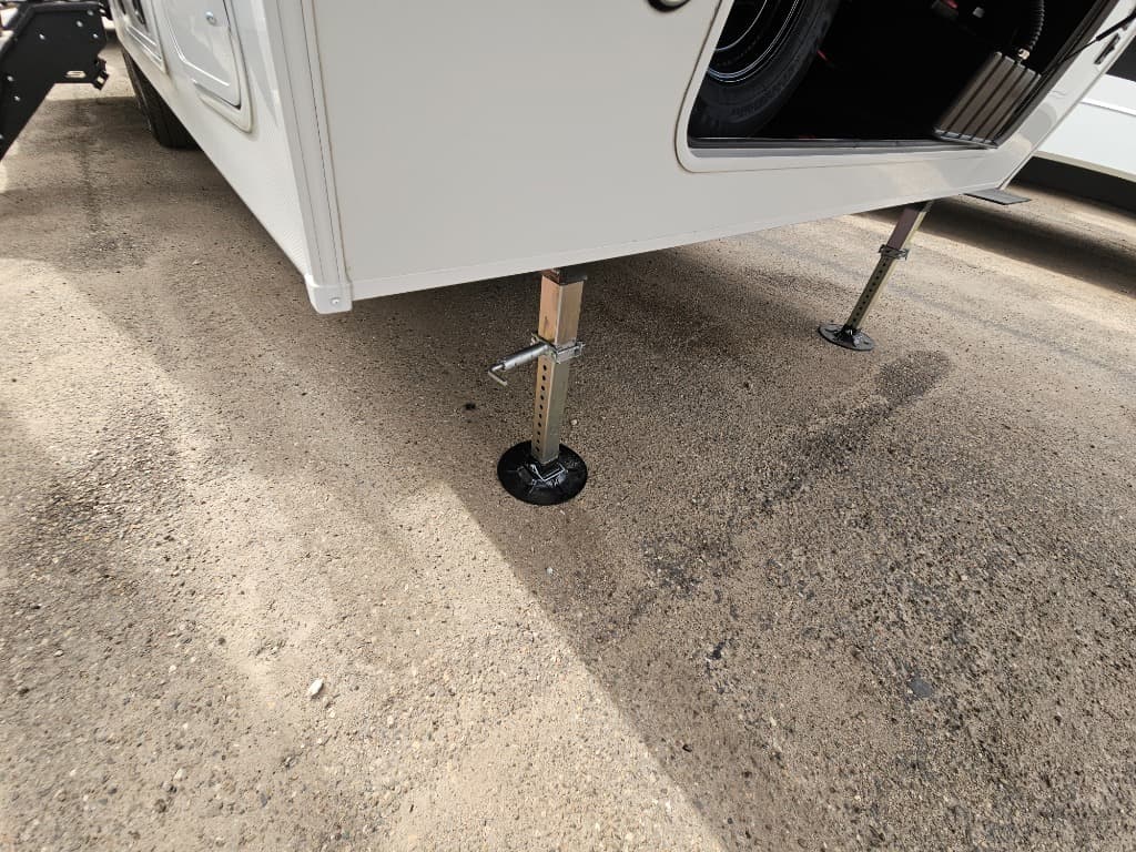 2026 Keystone RV 2026 Keystone RV Cougar Half-Ton - thumbnail 52