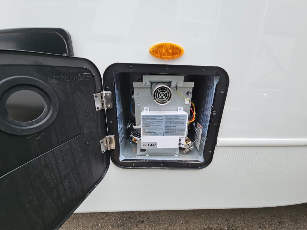 2026 Keystone RV 2026 Keystone RV Cougar Half-Ton - thumbnail 62