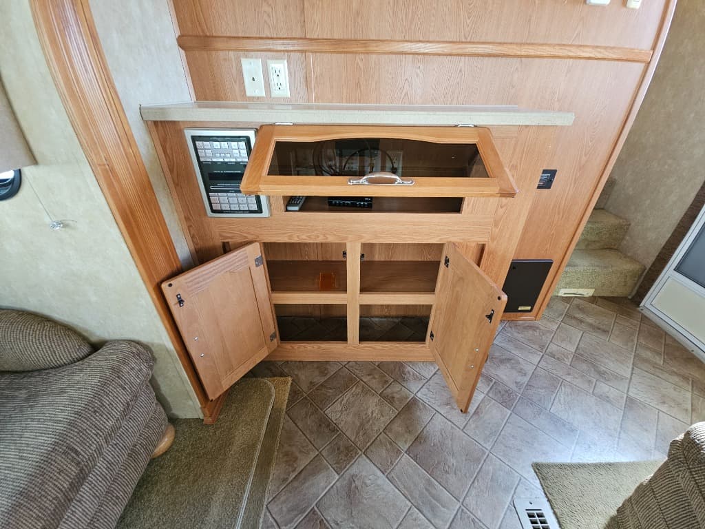 2008 Forest River 2008 Forest River Cardinal - thumbnail 30