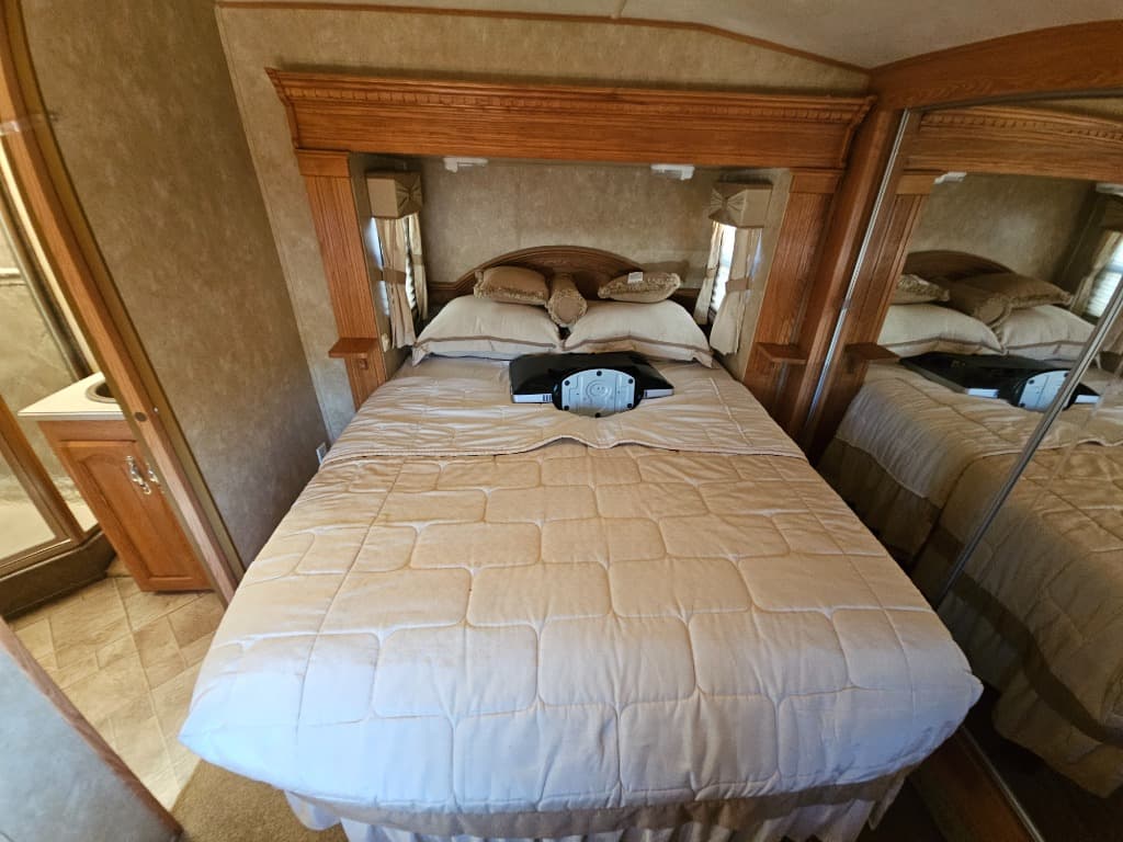 2008 Forest River 2008 Forest River Cardinal - thumbnail 39