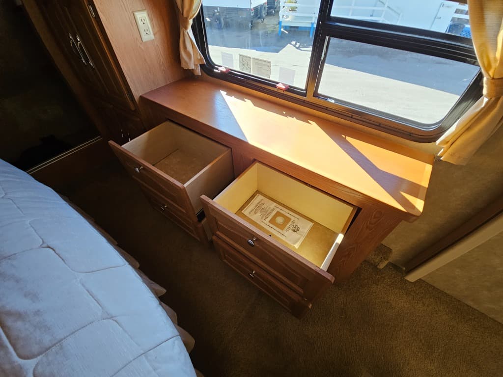 2008 Forest River 2008 Forest River Cardinal - thumbnail 44