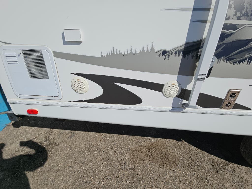 2008 Forest River 2008 Forest River Cardinal - thumbnail 53