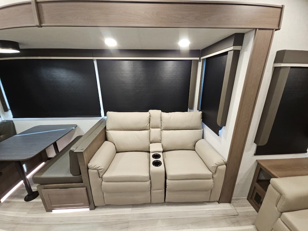 2026 Keystone RV 2026 Keystone RV Keystone Cougar - thumbnail 14