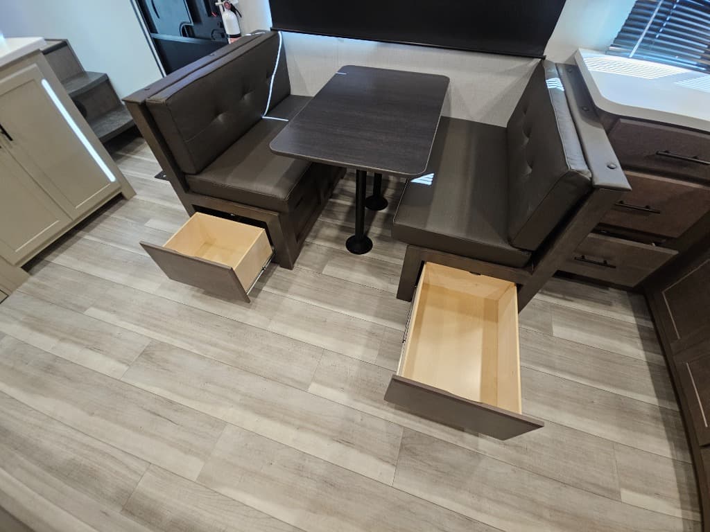 2026 Keystone RV 2026 Keystone RV Cougar Half-Ton - thumbnail 20