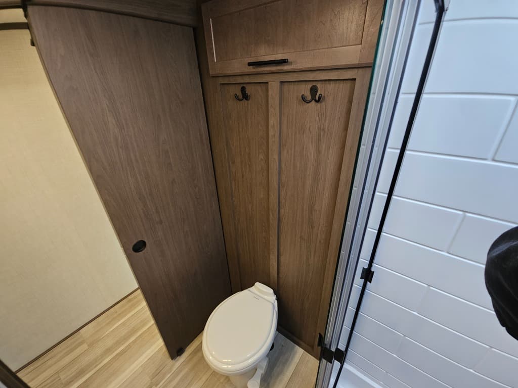 2026 Keystone RV 2026 Keystone RV Cougar Half-Ton - thumbnail 29