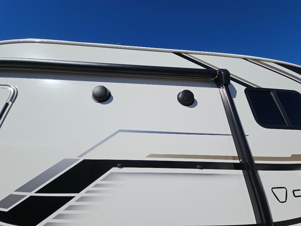 2026 Keystone RV 2026 Keystone RV Cougar Half-Ton - thumbnail 43