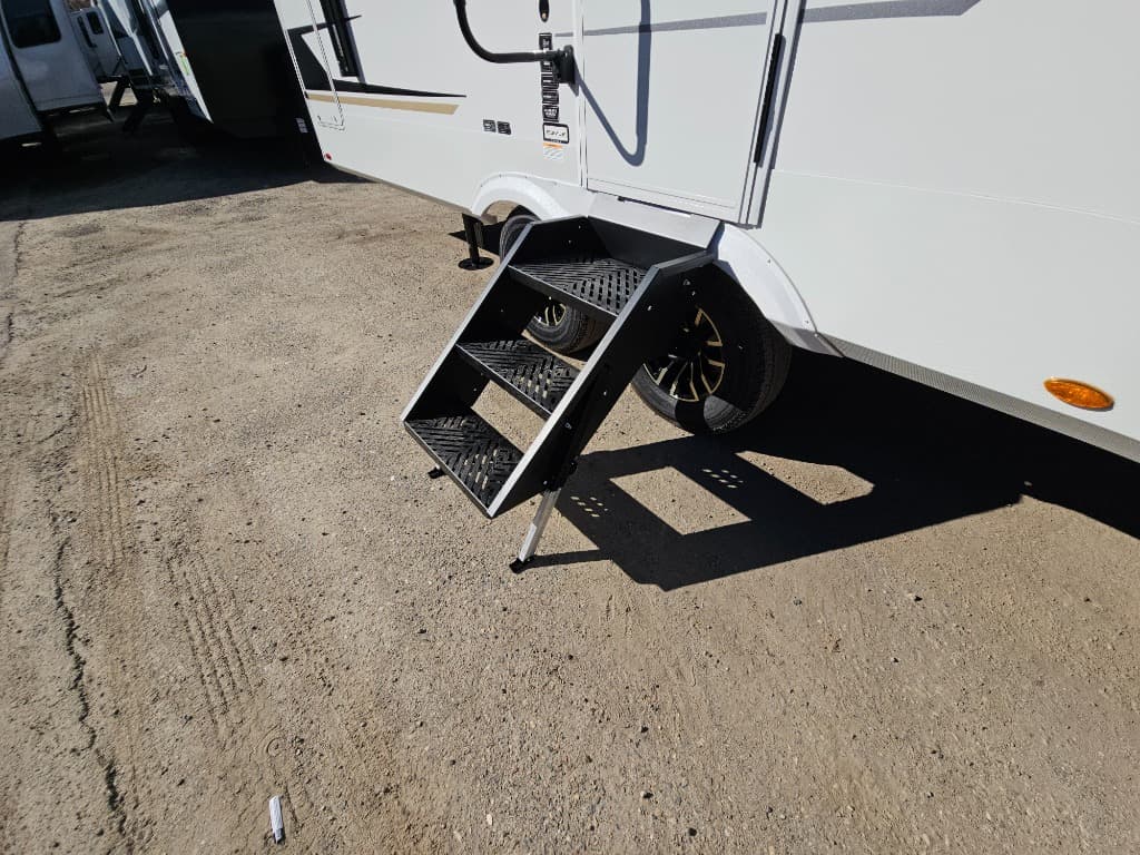 2026 Keystone RV 2026 Keystone RV Cougar Half-Ton - thumbnail 45