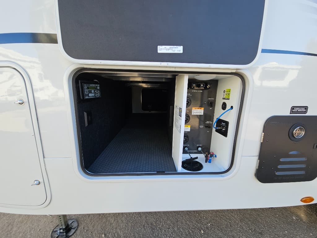 2026 Keystone RV 2026 Keystone RV Cougar Half-Ton - thumbnail 52