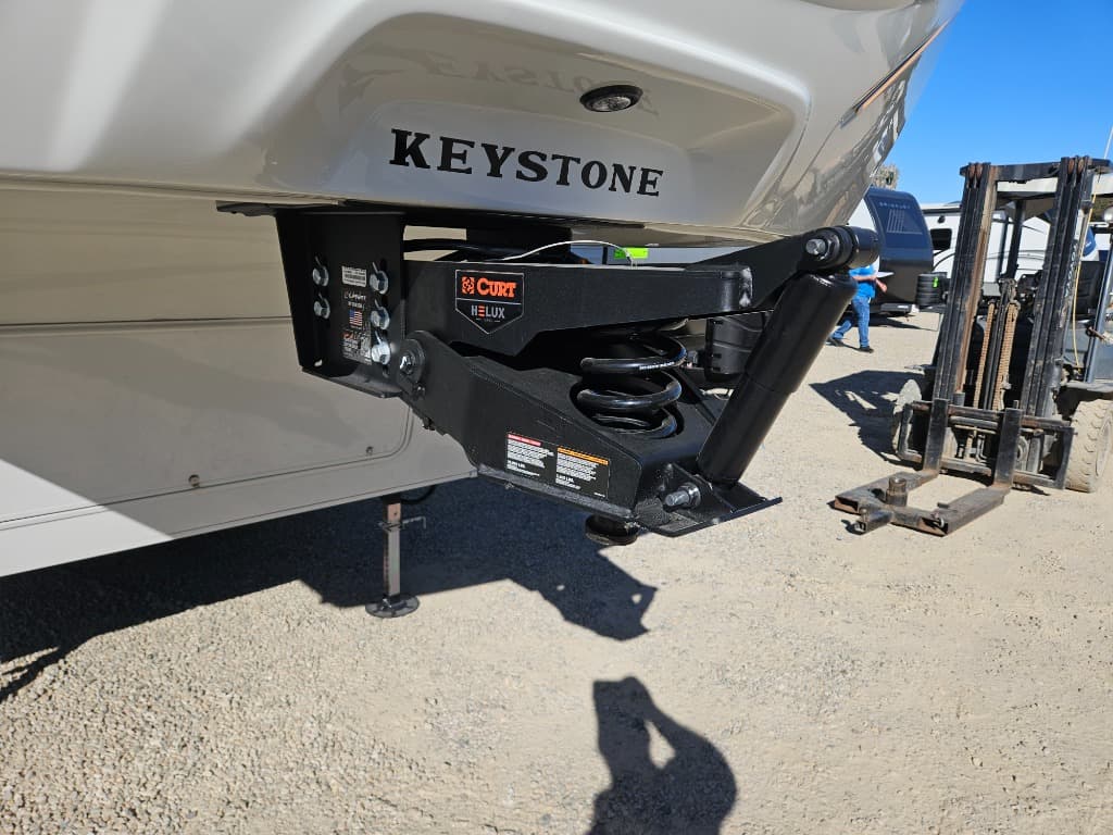 2026 Keystone RV 2026 Keystone RV Cougar Half-Ton - thumbnail 42