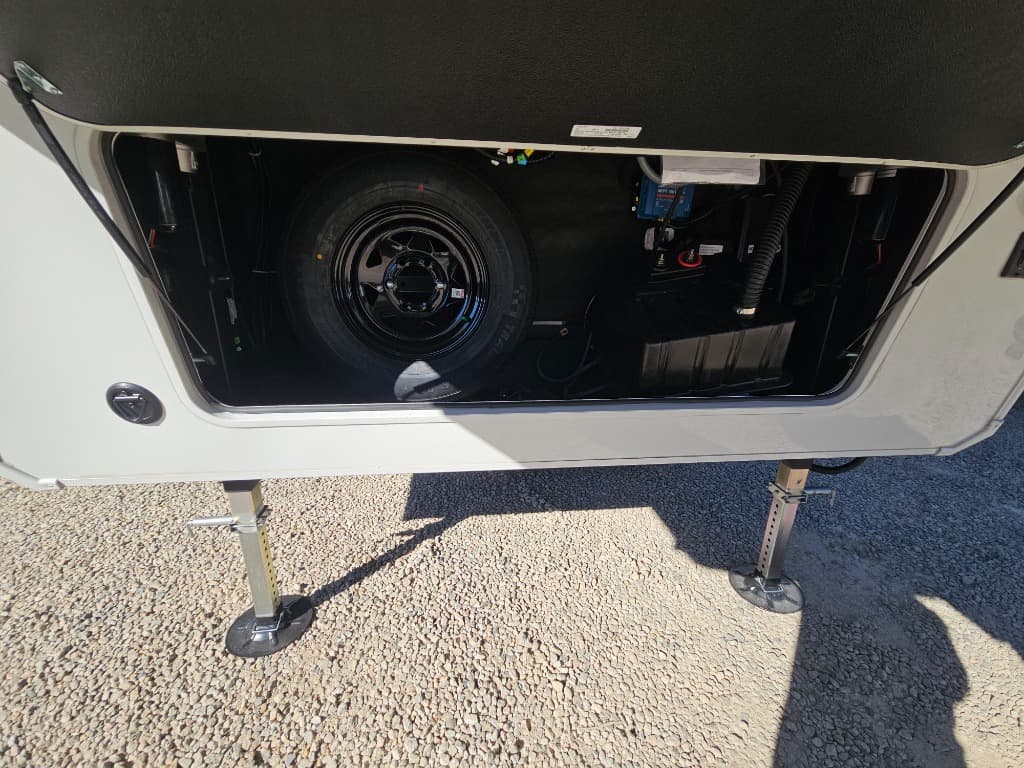 2026 Keystone RV 2026 Keystone RV Cougar Half-Ton - thumbnail 43