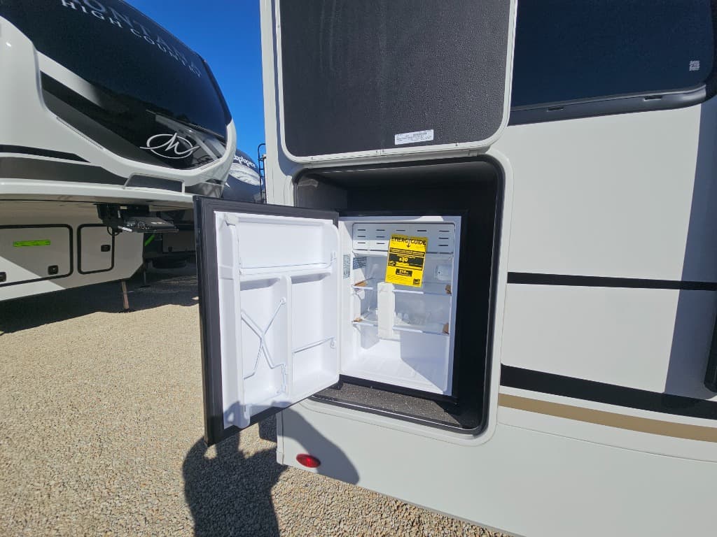 2026 Keystone RV 2026 Keystone RV Cougar Half-Ton - thumbnail 51