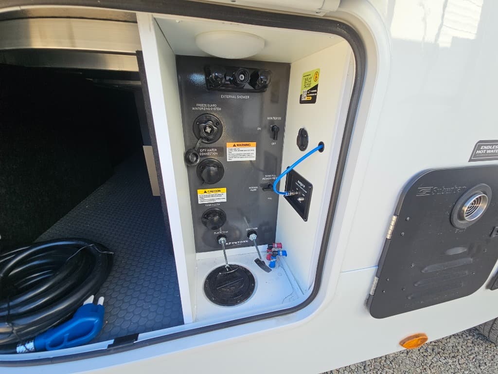 2026 Keystone RV 2026 Keystone RV Cougar Half-Ton - thumbnail 56