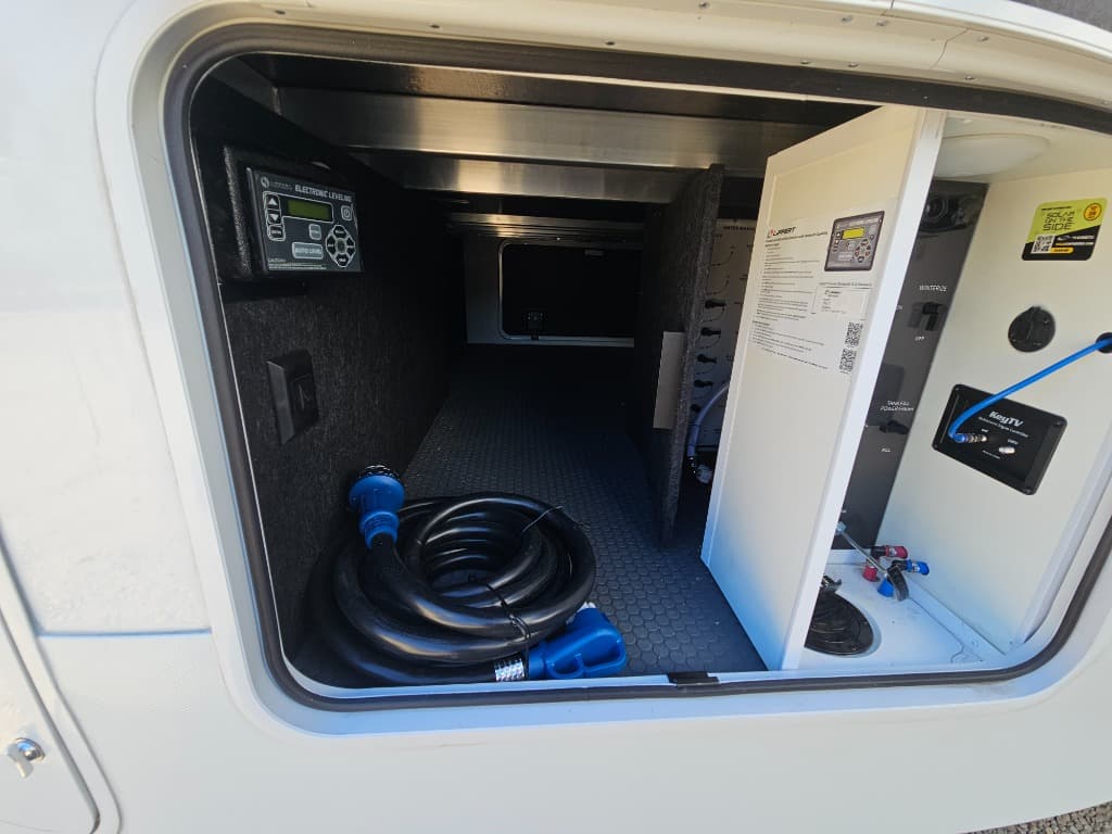 2026 Keystone RV 2026 Keystone RV Cougar Half-Ton - thumbnail 57