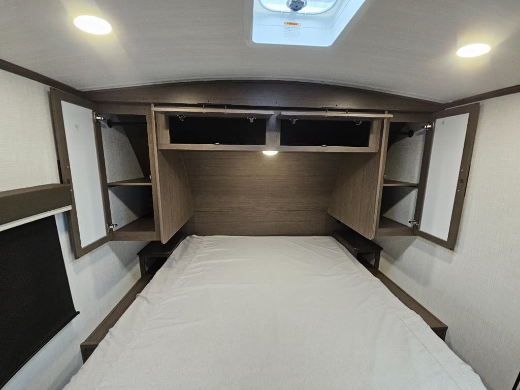 2026 Keystone RV 2026 Keystone RV Cougar Half-Ton - thumbnail 29