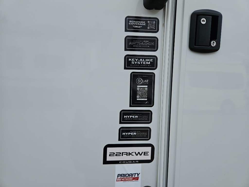 2026 Keystone RV 2026 Keystone RV Cougar Half-Ton - thumbnail 39