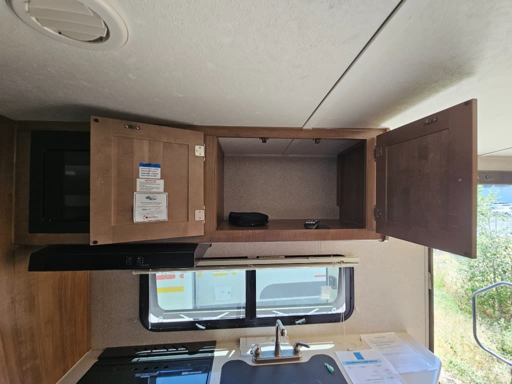 2019 Forest River 2019 Forest River Rockwood Roo - thumbnail 16