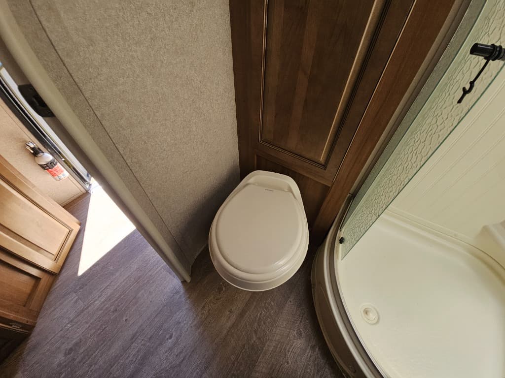 2019 Forest River 2019 Forest River Rockwood Roo - thumbnail 28