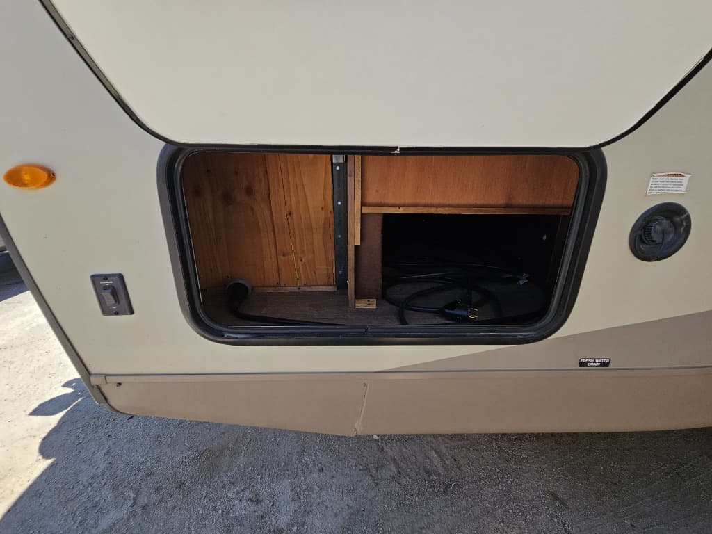 2019 Forest River 2019 Forest River Rockwood Roo - thumbnail 41