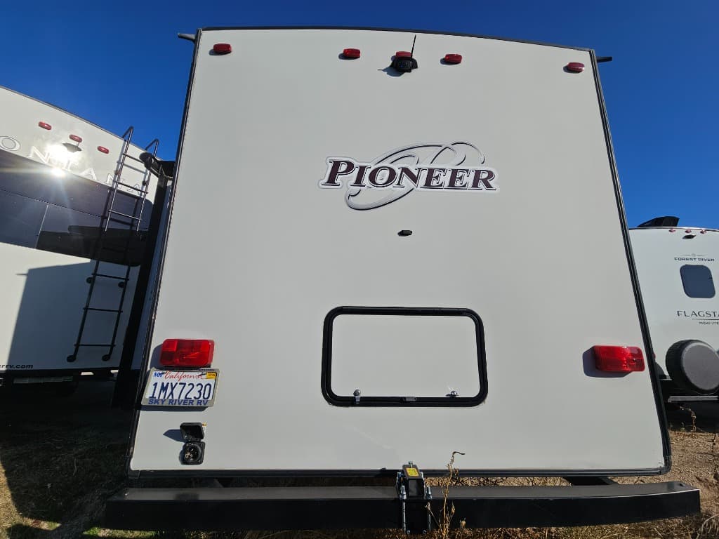 2018 2018 undefined undefined - thumbnail 3